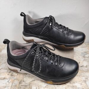 Dansko Mary Waterproof Lace-Up size 38 or 7.5